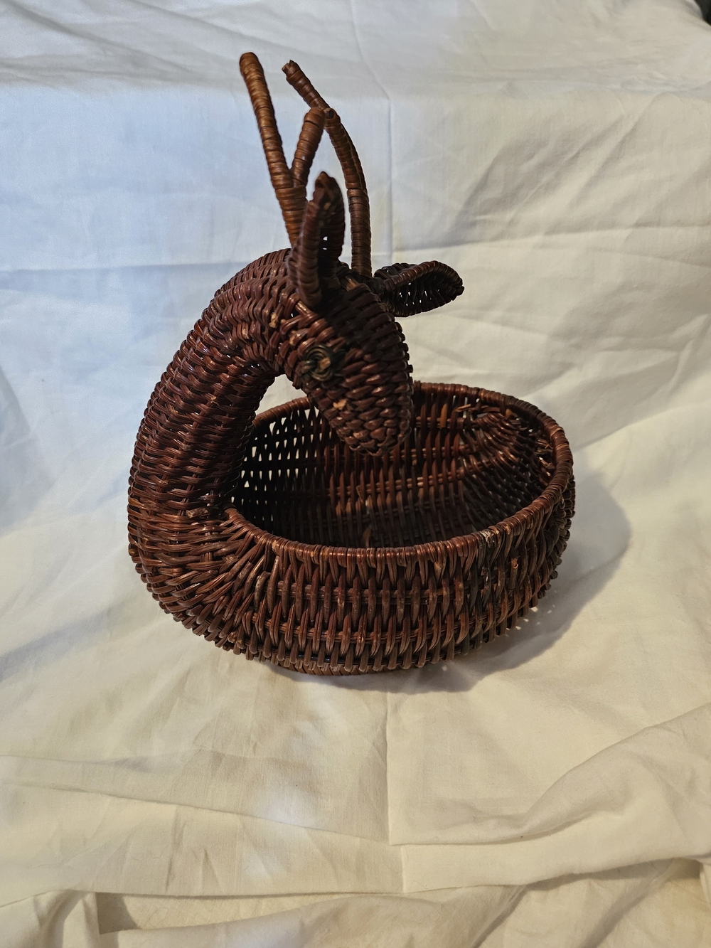 Woven Deer Basket - Brown